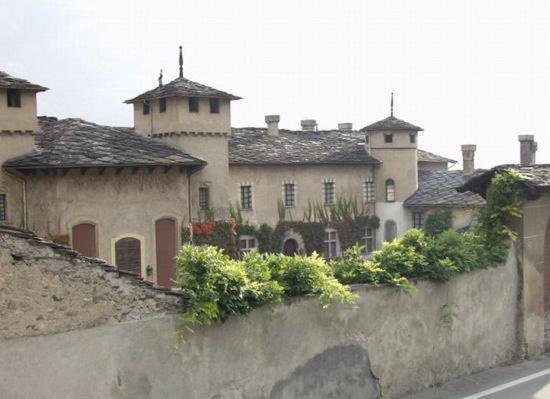 Le Vieux Noyer - Appartamenti Al Verde Villaggio Di Rumiod Saint-Pierre Bagian luar foto